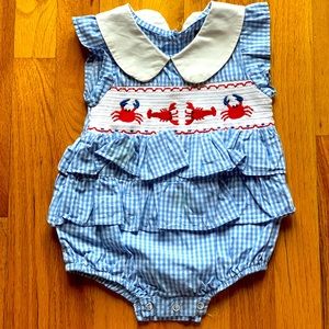 Smocked Crab and Lobster Bubble